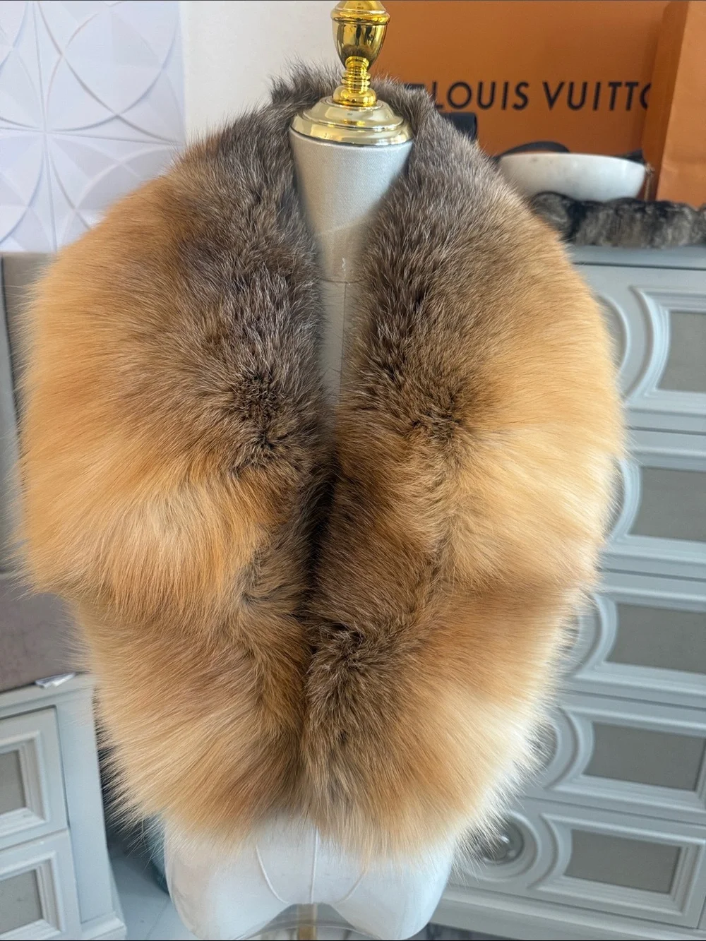 Saga red Fox fur thick wrap collar
